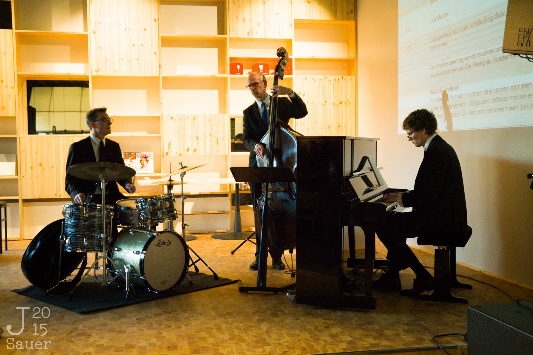 Jazz band opening Serviceplein Dronten