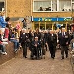 aankomst veteranen dodenherdenking Dronten 2015