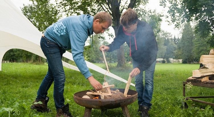 Kampvuur maken