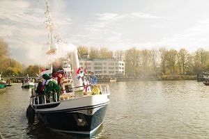 Intocht Sinterklaas Dronten 2014 voor RTV8
